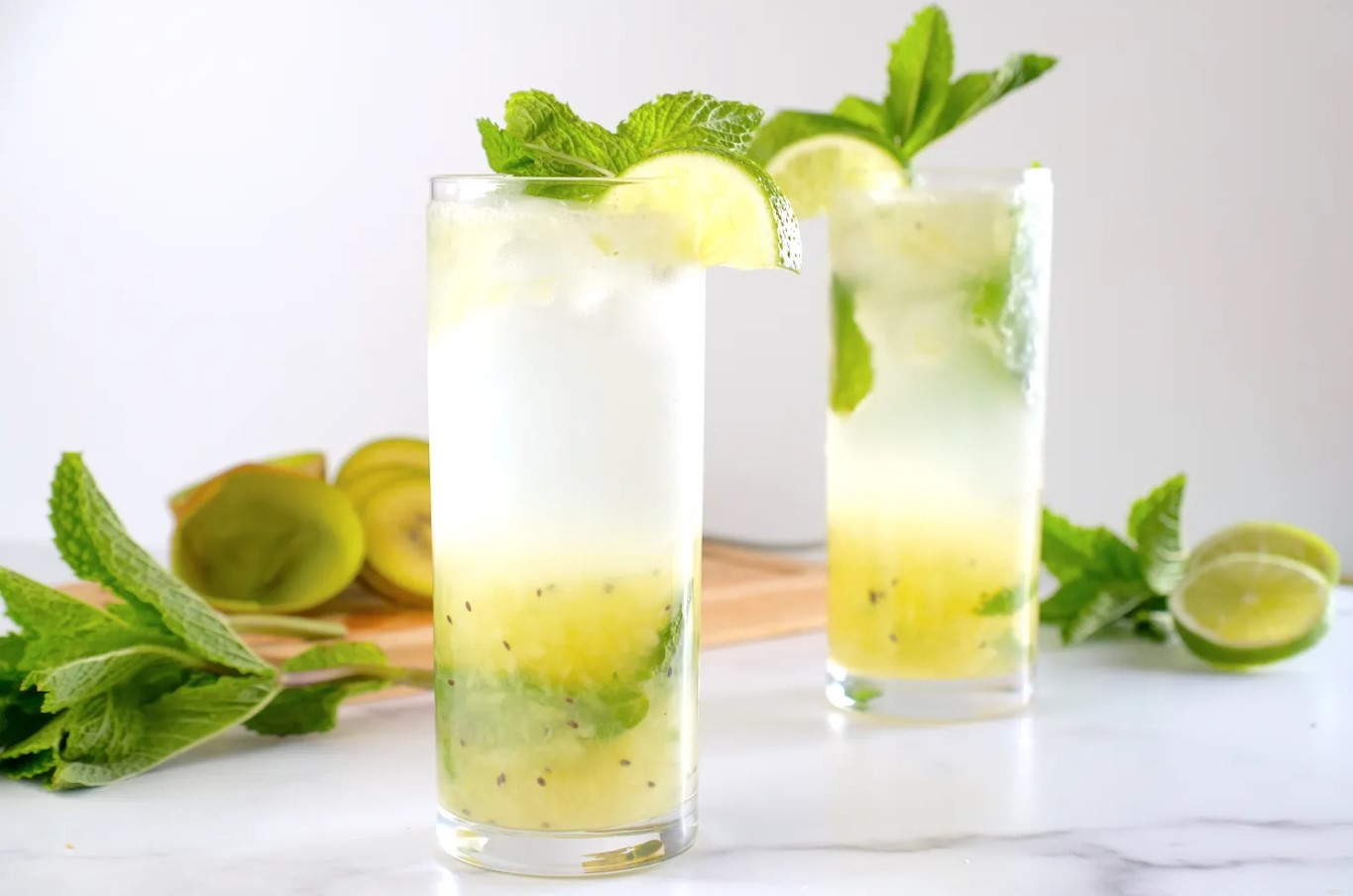 2 cách pha Mojito Kiwi mới lạ và thơm ngon